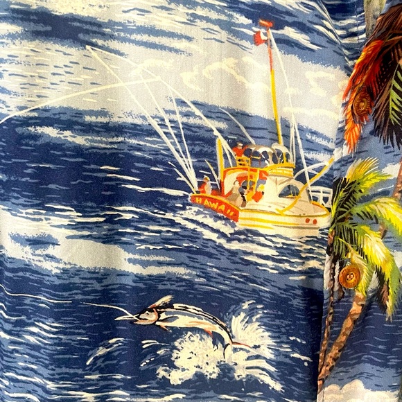 Reyn Spooner Sportfish Hawaiian Shirt - Picture 2 of 5